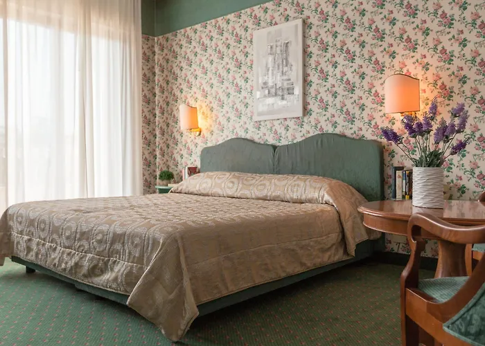 Hotel La & Idrokinesis 4*