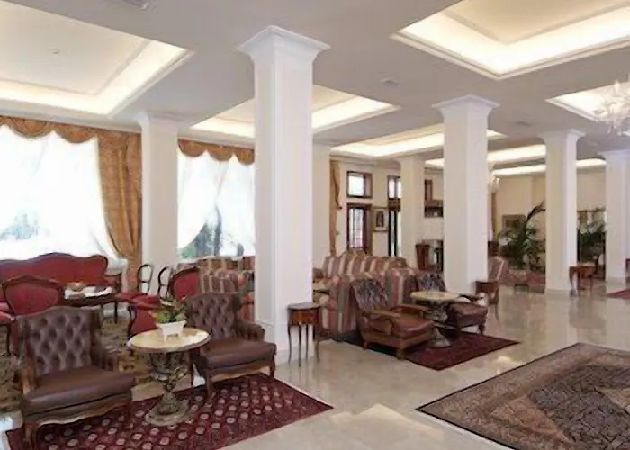 La & Idrokinesis Hotel