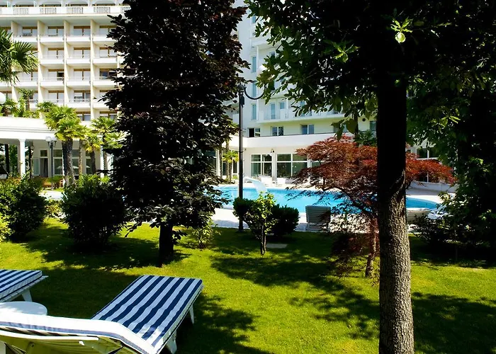 La & Idrokinesis Hotel 4*