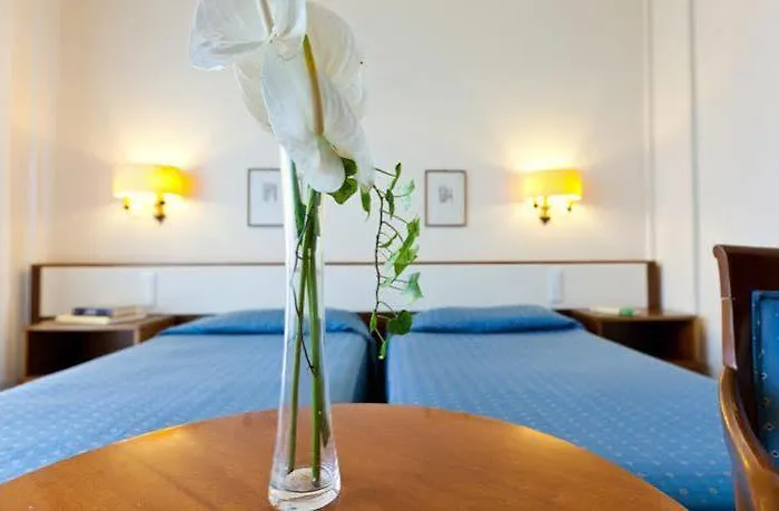 La & Idrokinesis Hotel 4*