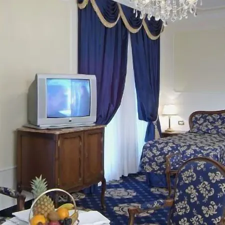 La & Idrokinesis Hotell 4*