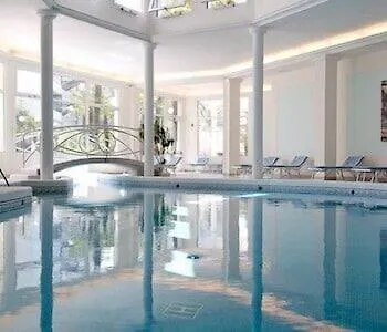 La & Idrokinesis Hotell
